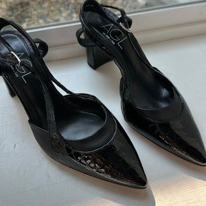 NWOT, AGL leather sling back, adjustable strap